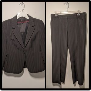 Express Design Studio Suit Set Size 8/10